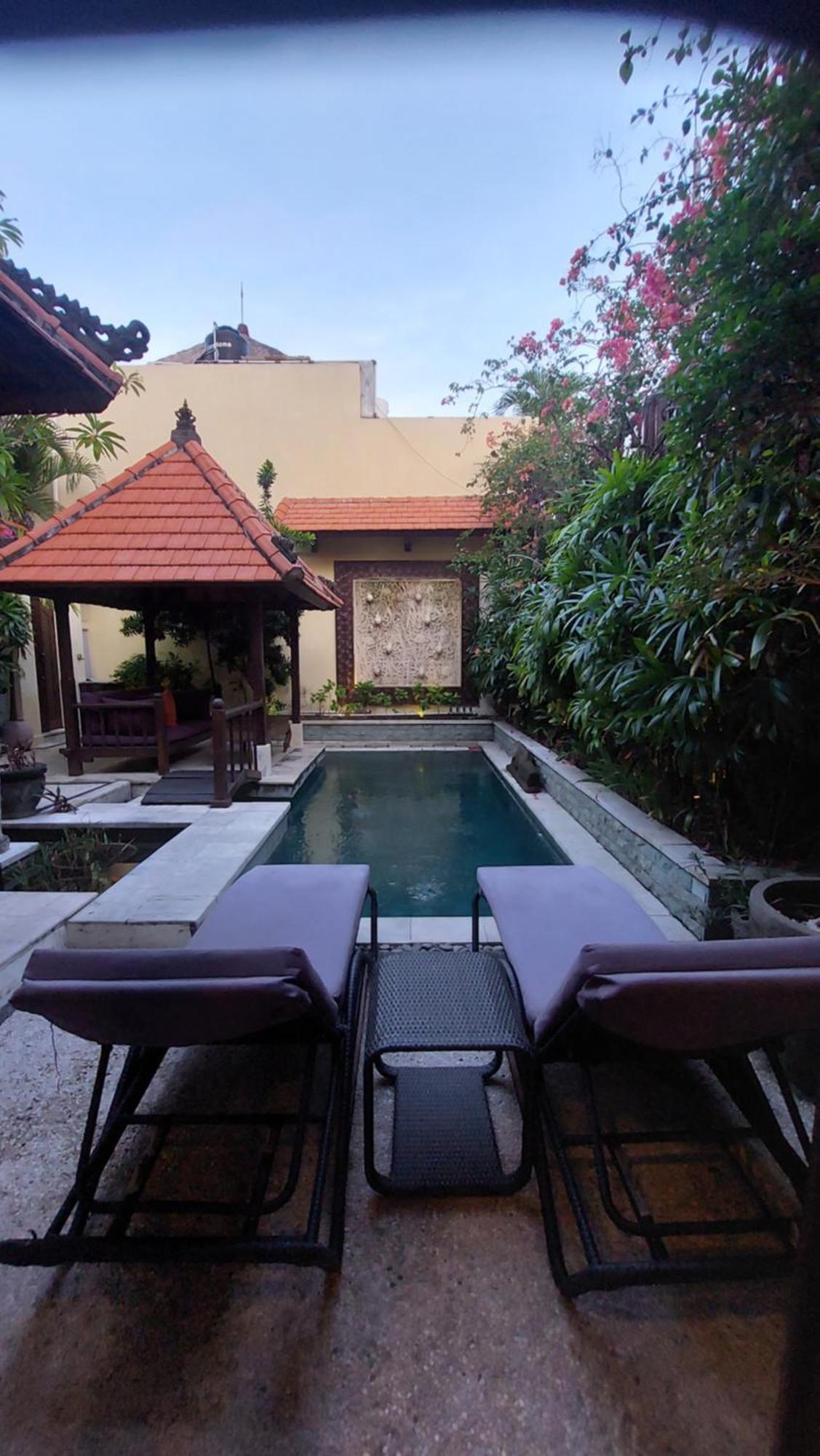 Villa Heliconia Seminyak  Luaran gambar
